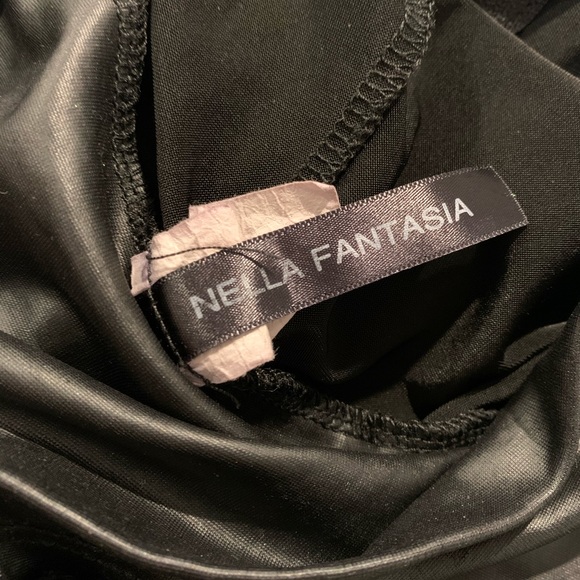 Black Faux Leather Hot Shorts - Picture 4 of 4